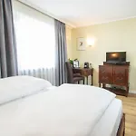 Hotel Altmuenchen By Blattl