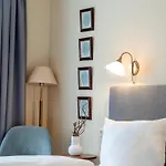 Hotel Altmuenchen By Blattl