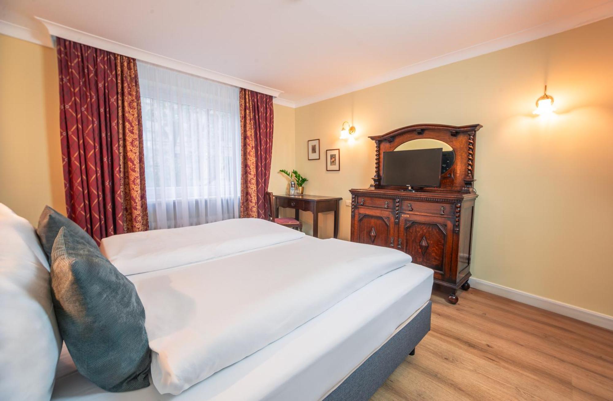 Hotel Altmuenchen By Blattl 3*