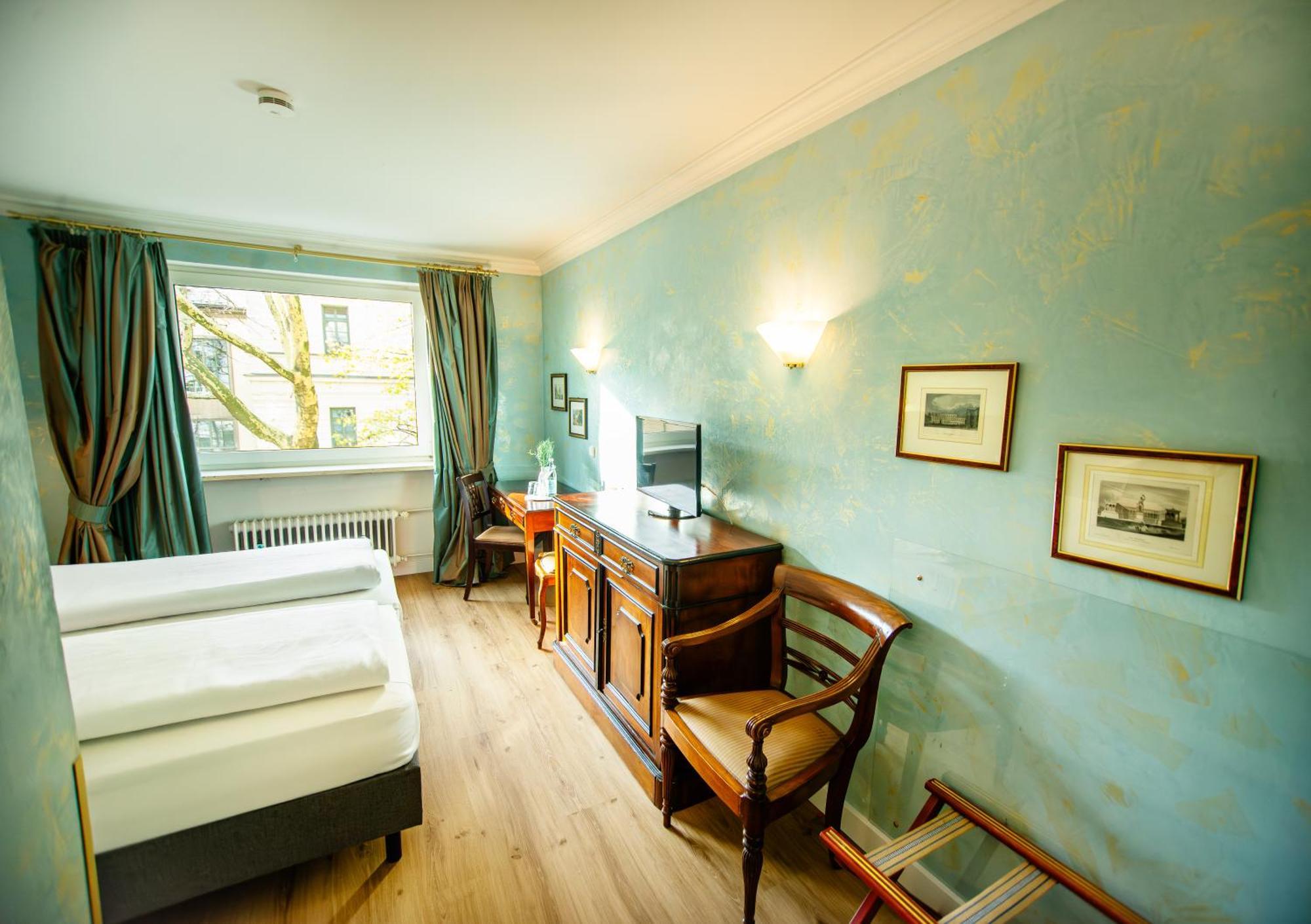 Altmuenchen By Blattl Hotel 3*